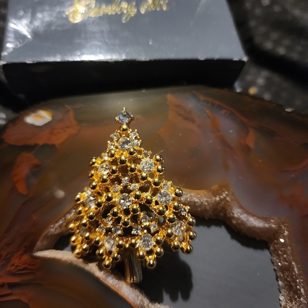 GOLD TONE VINTAGE EISENBERG SIGNED BROOCHES